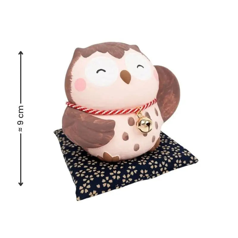Figura di gufo giapponese del buon umore
