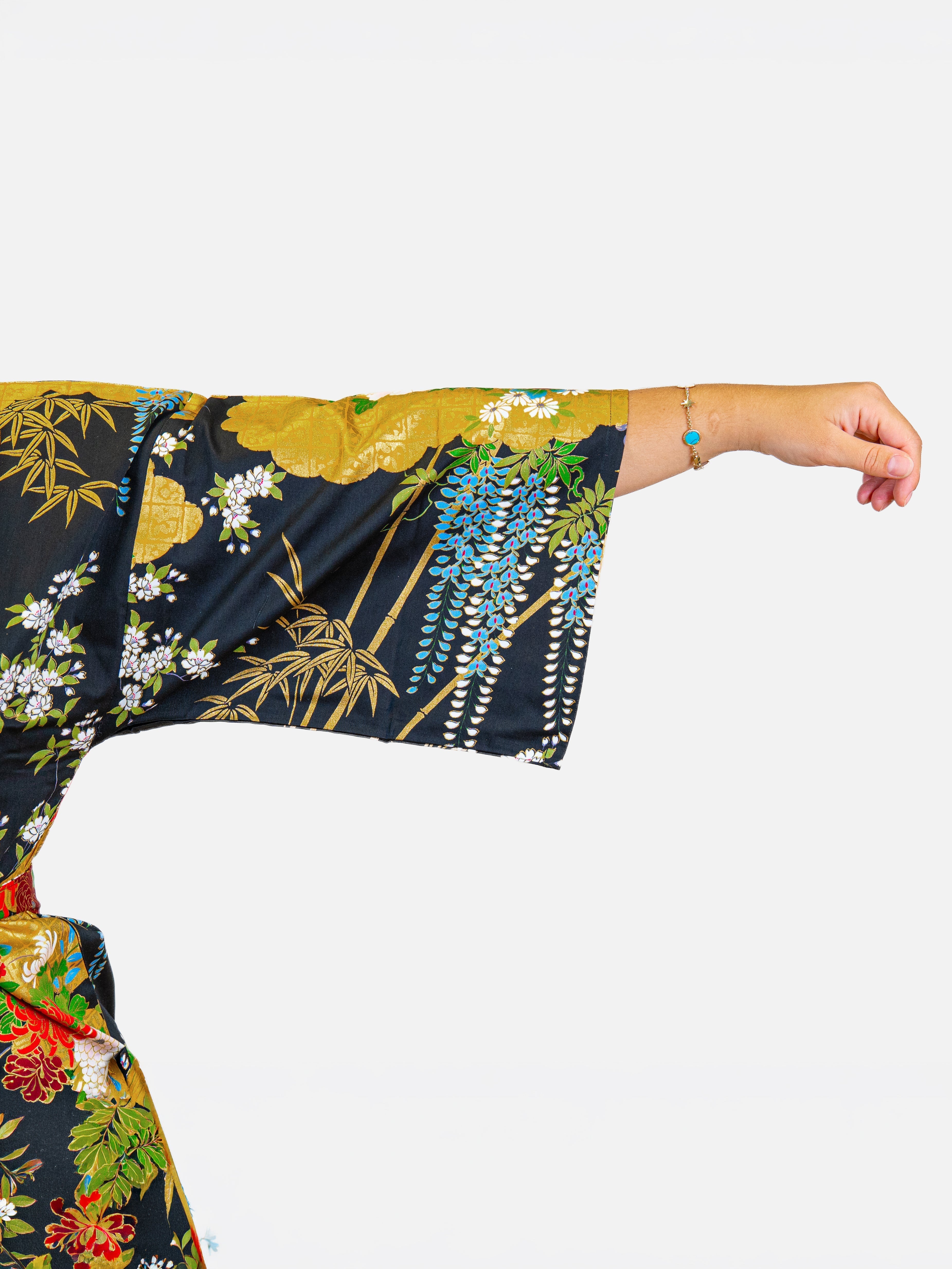 Kimono Happi da Donna – Botan Dorato