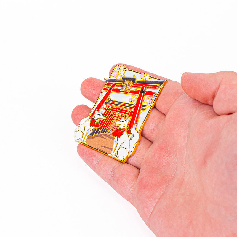 Magnete giapponese in metallo con torii e kitsune