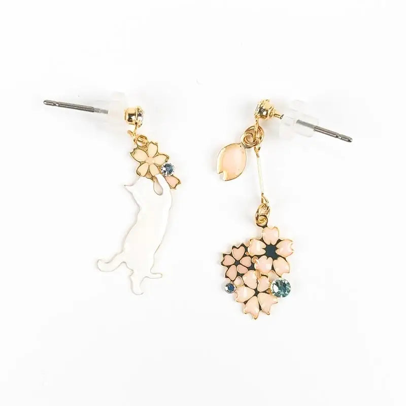 Orecchini a forma di gatto giapponese