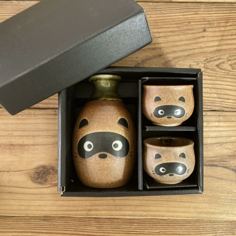 Set di sake giapponese Tanuki