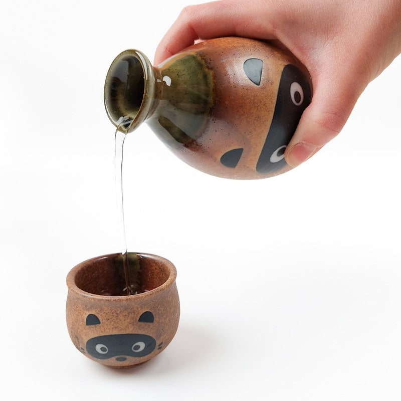 Set di sake giapponese Tanuki