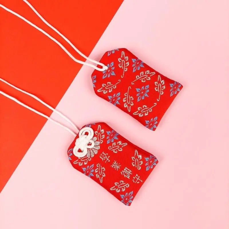 Studi Lucky Omamori