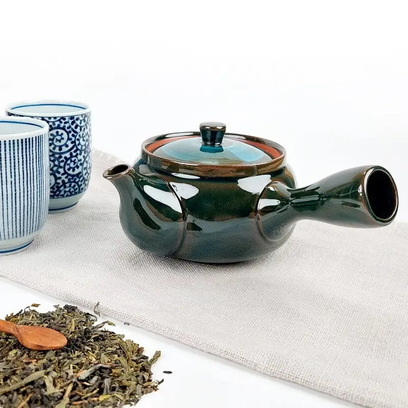 Teiera giapponese in ceramica