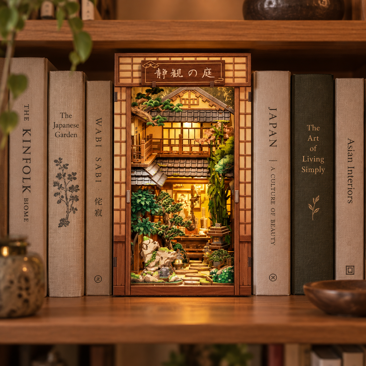 Book Nook Giapponese Serene Courtyard