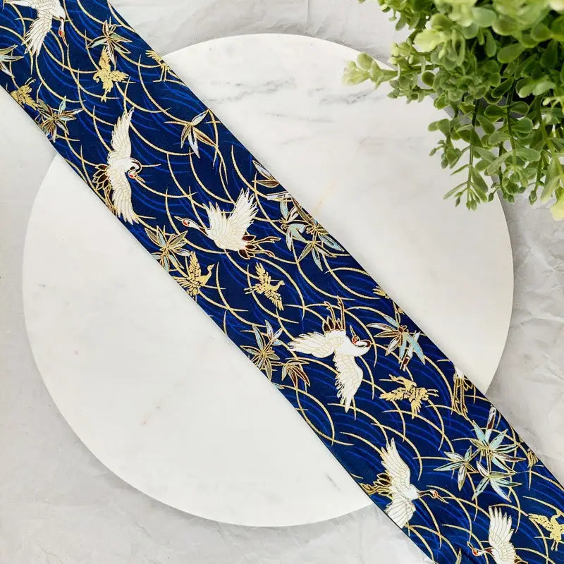 Cintura Obi blu navy con disegno Tsuru