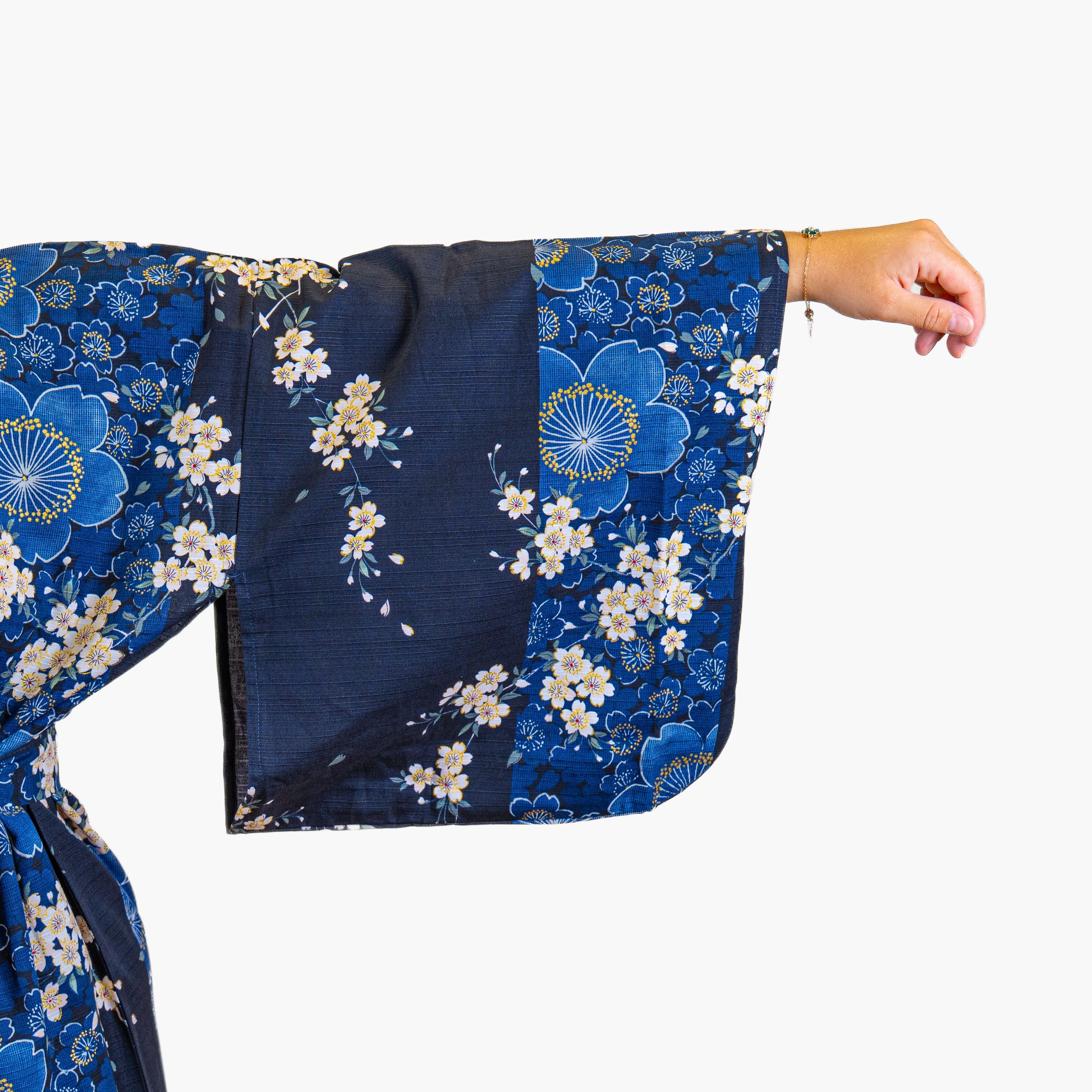 Kimono Giapponese da Donna – Sakura Blu