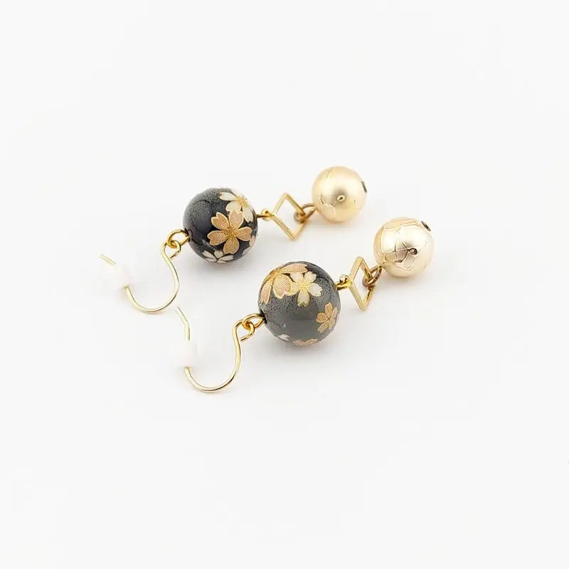 Orecchini giapponesi Cherry Black