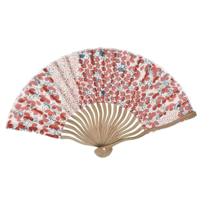 Ventagli giapponesi e astuccio con fiori rossi