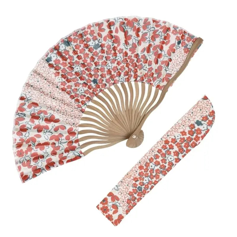 Ventagli giapponesi e astuccio con fiori rossi
